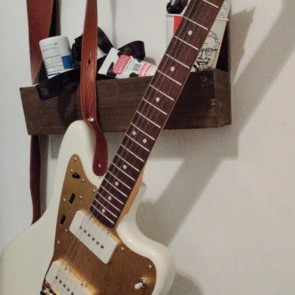 Fender jazzmaster squire electric guitar gold on cream signed, j mascis - Picture 3 of 7